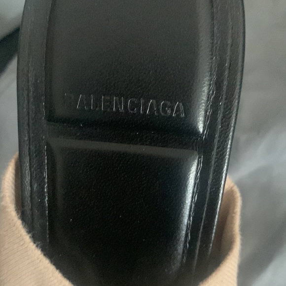 BALENCIAGA Tight sandal heel - Picture 7 of 10